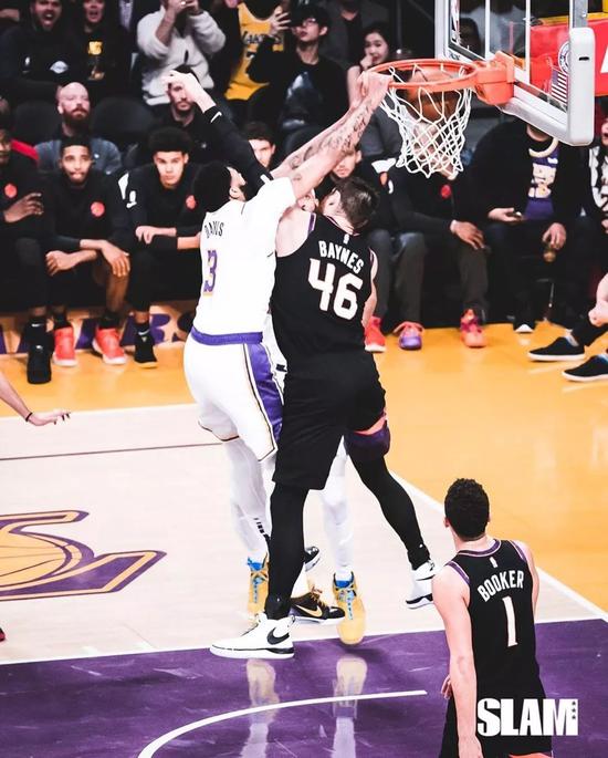 好消息！湖人最后一块拼图浮出水面！是他了？