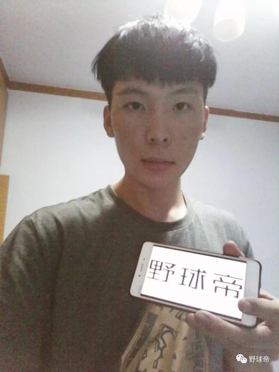 20岁,来自天津体育学院原来他就是前段时间火爆野球圈的孟亚东打个