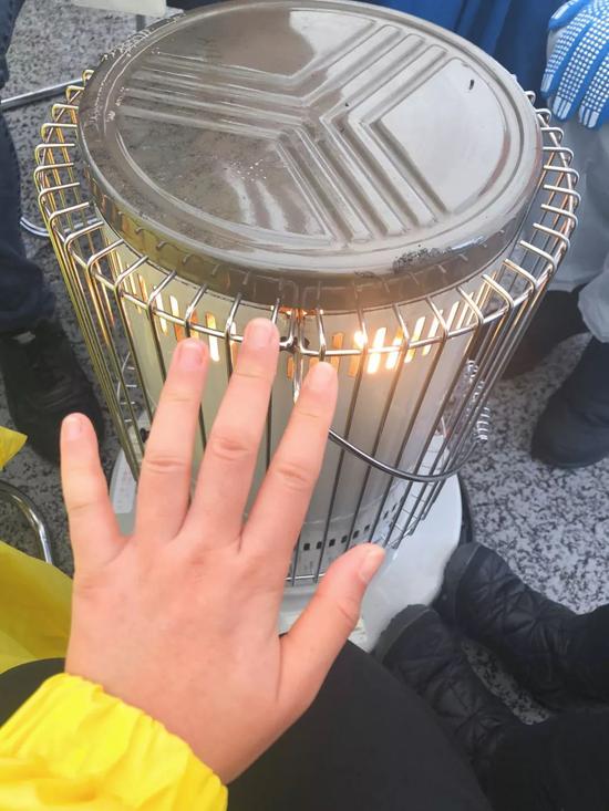 近距离感受六大满贯 我在东京马拉松当志愿者