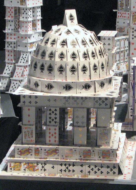 用21万张牌创造世界纪录 原来扑克还能这么玩_棋牌_新浪竞技风暴_新浪