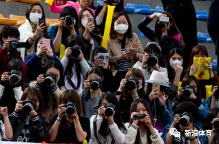 鹿晗都三十了？当年要为他献血的你们还好吗？