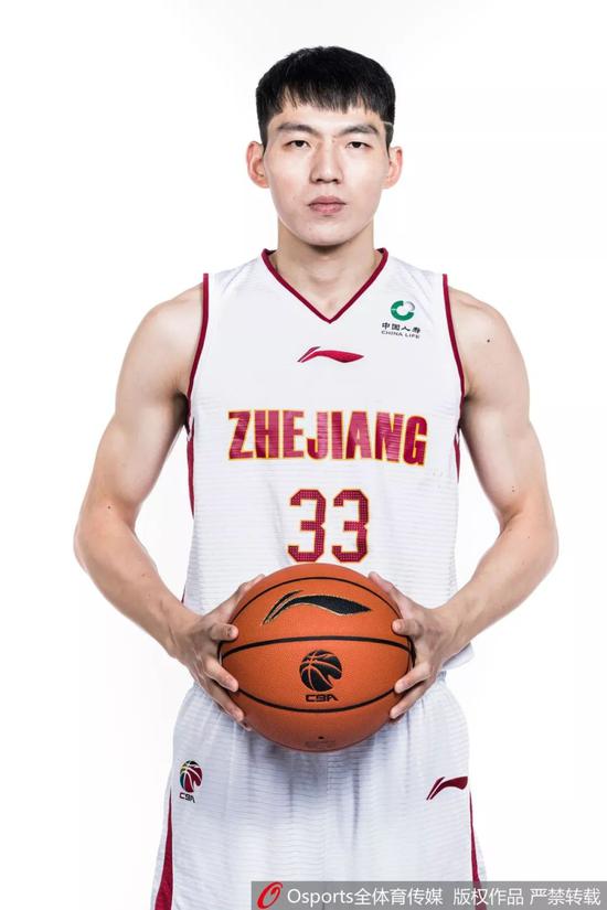 本赛季郭艾伦助攻数99个 排在国内球员之首