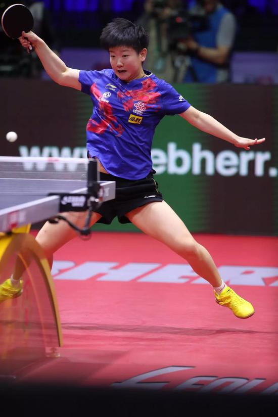 教练：孙颖莎小时候目标张怡宁 进国家队连冲三