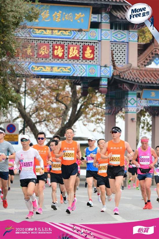配速439 施一公1小时38分完成锡马半程 跑步频道 新浪竞技风暴 新浪网
