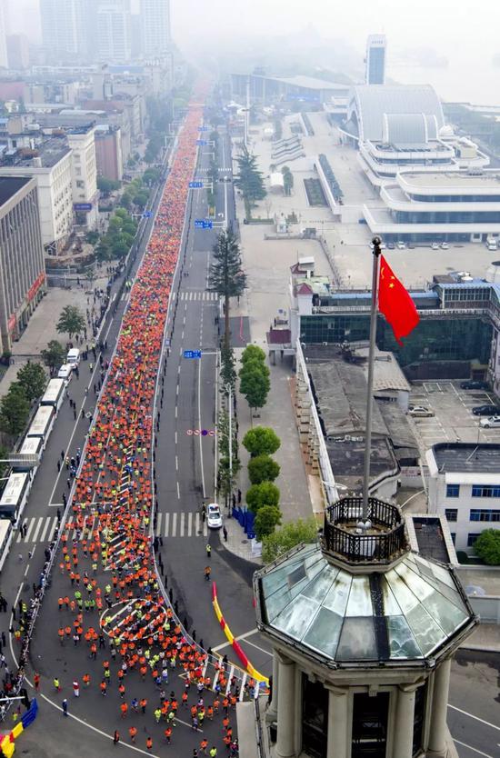 2020汉马超19人万报名 中签结果下月中旬公布