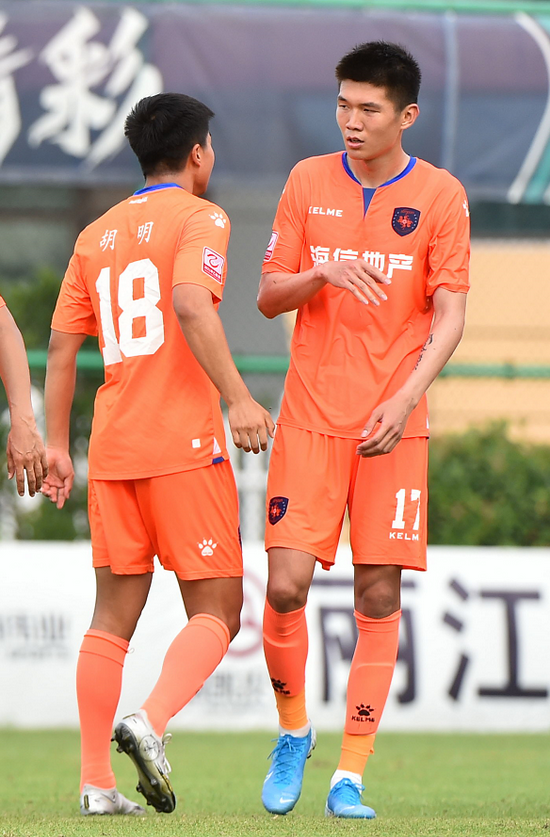 中乙-陈佳奇头球破门 青岛海牛平河北12轮不败