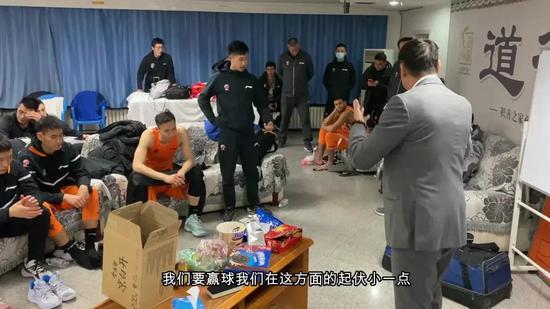 上海官方:天山行路难