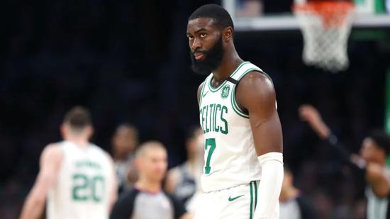 杰伦-布朗赛季报销