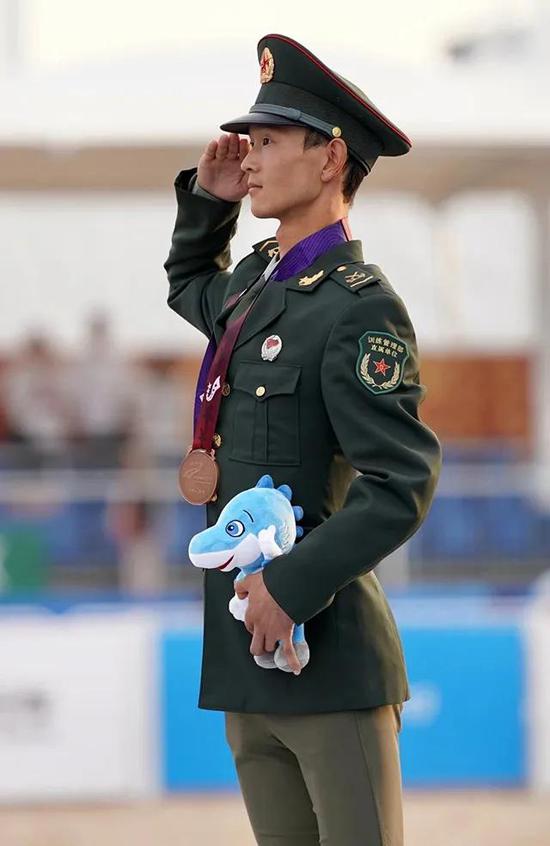 毛立新：我有一辈子的时间与马在一起