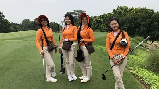 印尼高尔夫球童