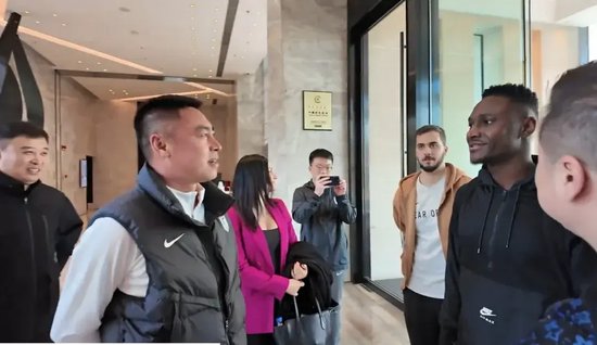 大连主场78%胜率：重庆铜梁龙8轮丢6球防线能否破局