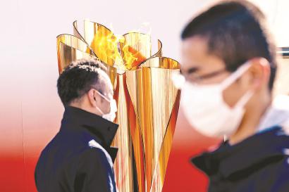 奥运延期一年各种叫停 工作人员居家办公场馆吃