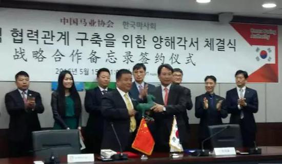 不叫马踏飞燕，不叫铜奔马，这件青铜雕像的真