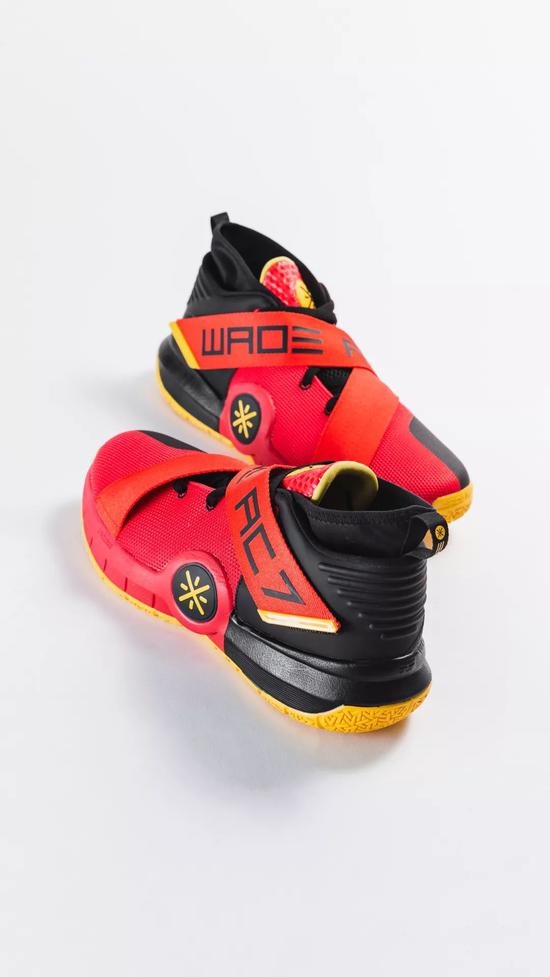 >>    滑动查看下一张图片  >>看完了这8个不同配色的全城7不知道