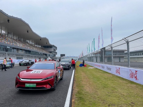 战斗的十月株洲国际赛车场竞速大爆发