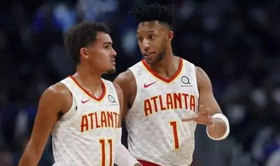 9400w先生遭遇车祸！脑震荡+颈部受伤！