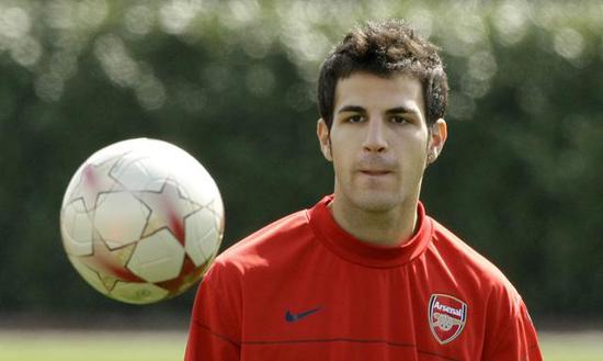 小法：加盟枪手的首训我对卡努放铲 他很不高兴