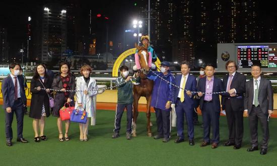 【跑马地赛事】波健士首进香港凯旋门