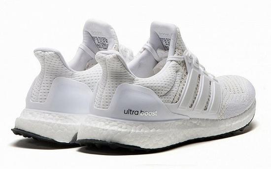 Ultra Boost初代白鞋复刻 耐克“可撕鞋面”登场