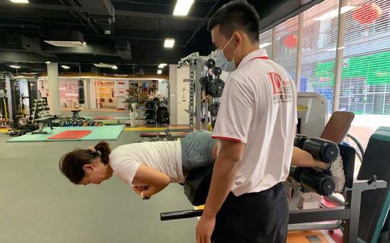 刘诗雯康复训练。图/社交媒体