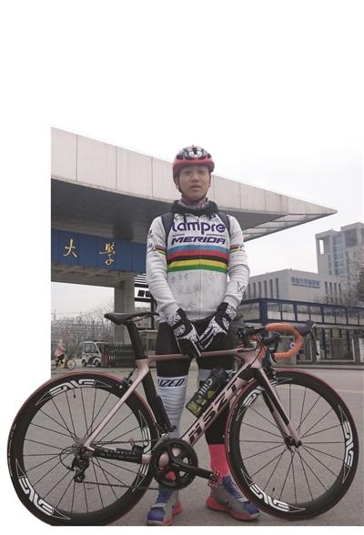 吕旭东