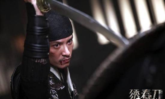 之后《道士下山》又和郭富城组成"城镇组合"练习猿击术;2015春晚上