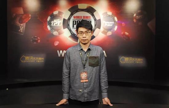 WSOP中国赛周云鹏折桂冠 获金手链及241万奖励 WSOP中国赛周云鹏折桂冠 获金手链及241万奖励