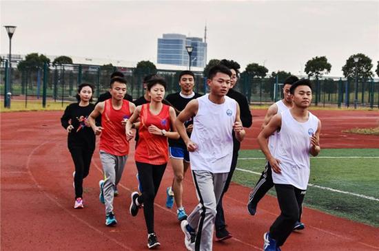 中国高校复制日本箱根驿传