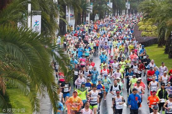 厦门马拉松比赛瞬间