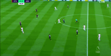 而阿森纳的进攻还是老毛病，进攻机会无法转化为进球。