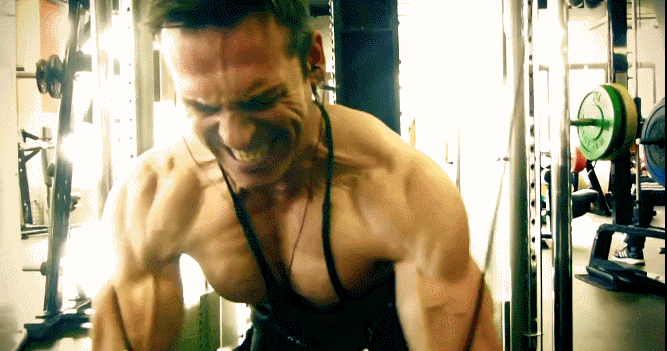 二，训练量要足够且适合自身需要