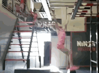 犹如灵活的猴子