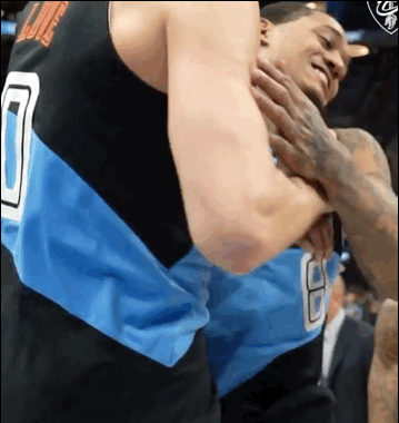 惨哭！离奇失首发 球员最怕的事他1场全经历了