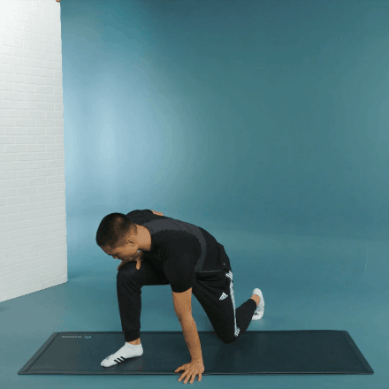 每天15分钟拉伸训练 运动伤病远离你