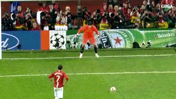 曾经和c罗齐名的金童29岁已经无球可踢