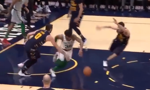 逗妹吐槽:热刺四连败！穆三年变穆三月了