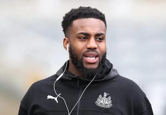 热刺球星捐款后又送出几百个披萨 只为对医院报