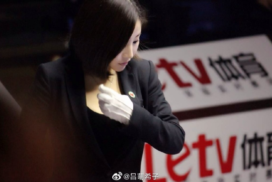 台球界最豪横女裁判要回归了 将亮相《台球之夜》新浪体育综合 2020