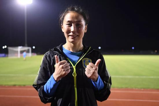 江苏苏宁女足主场1-0小胜武汉车都江大,杨丽打进全场唯一进球!