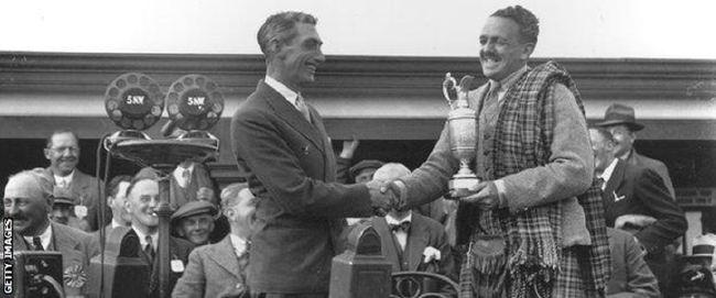 1931年英国公开赛麦克祝贺汤米-阿莫得冠
