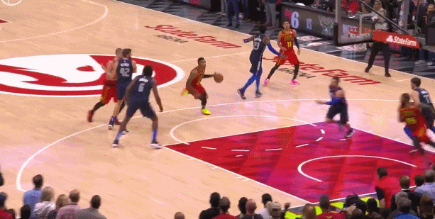 贝兹莫尔飞身扣篮