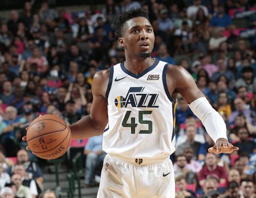 米切尔收到了一份特别的圣诞礼物