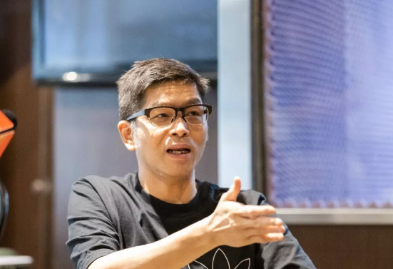 南粤足坛名嘴丁伟杰访谈