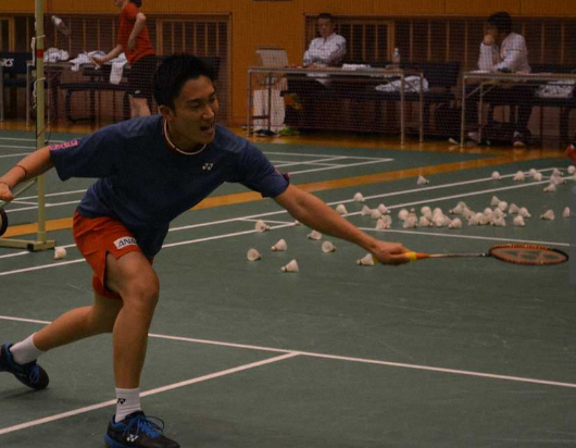 日本羽毛球队开练