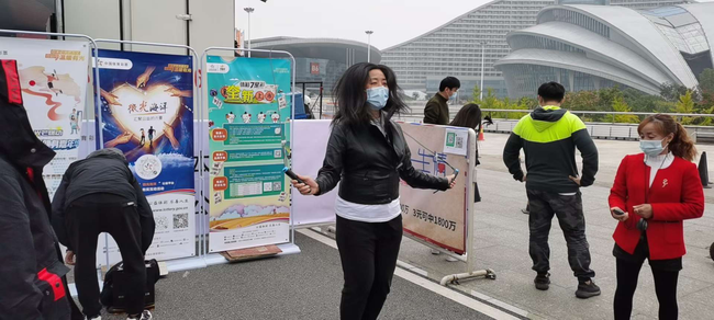 逛武汉国际车展,体彩带给你不一样的精彩!
