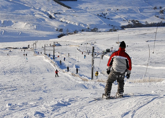 Yad Moss滑雪场位于英格兰北部