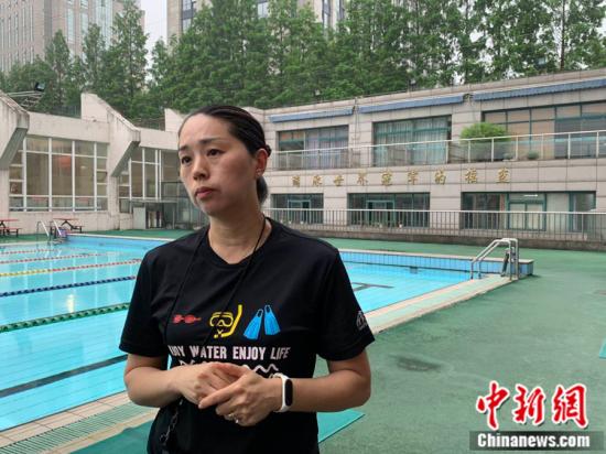 孙杨启蒙教练朱颖