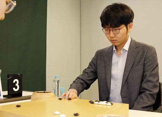 韩国围棋第一人申真谞