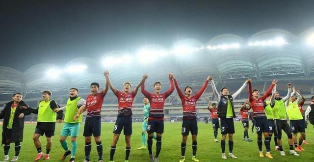 2020掰手腕排名_从和万达影视掰手腕到排名第七,三度冲击IPO终成的金逸