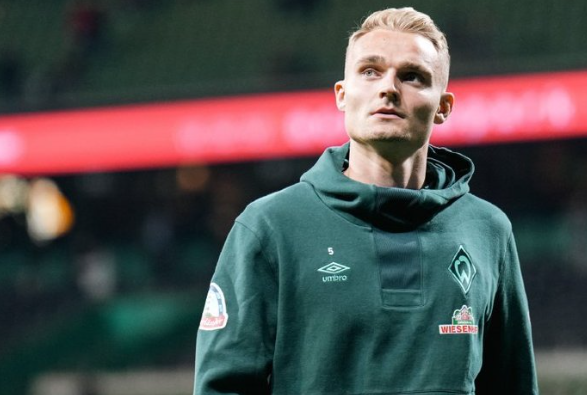 不莱梅主力后卫皮珀伤缺